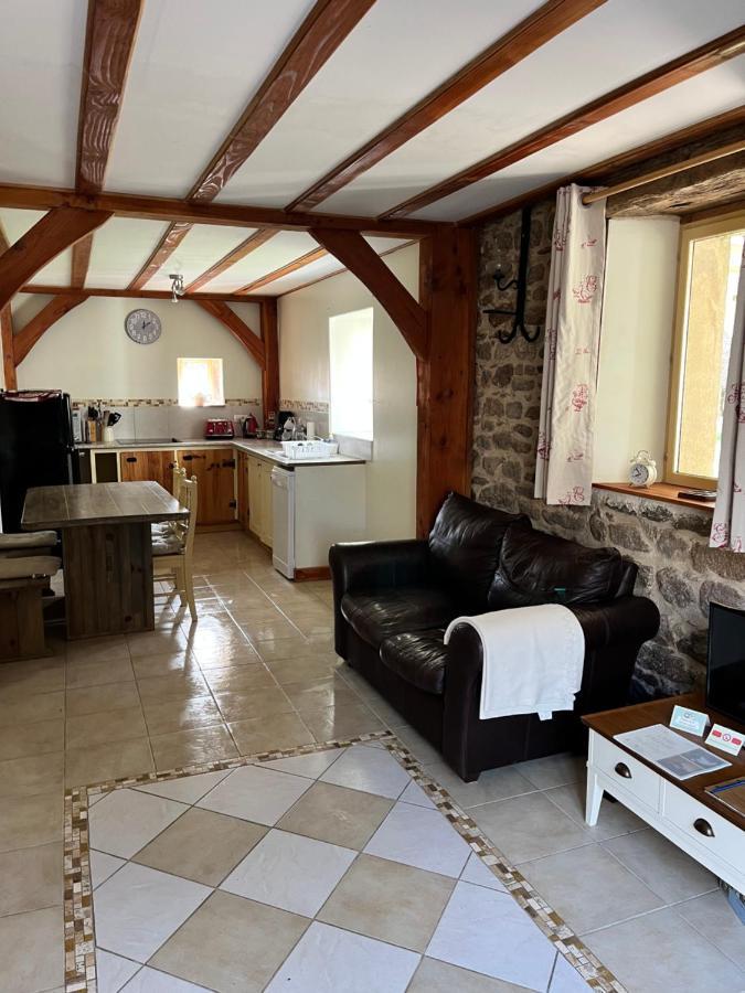 Chez Jallot - Lower Gite Vidaillat Extérieur photo